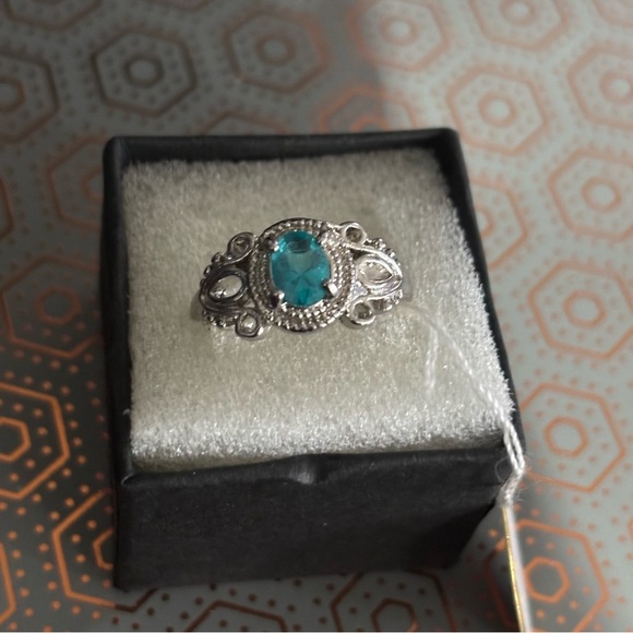 New Aquamarine Gems Silver Ring 
Main Stone :Aquamarine
Ring Size 7 - Picture 4 of 6